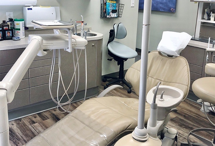 Dental treatment room